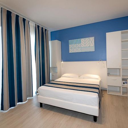 לידו די ג'סולו Hotel Paolina מראה חיצוני תמונה