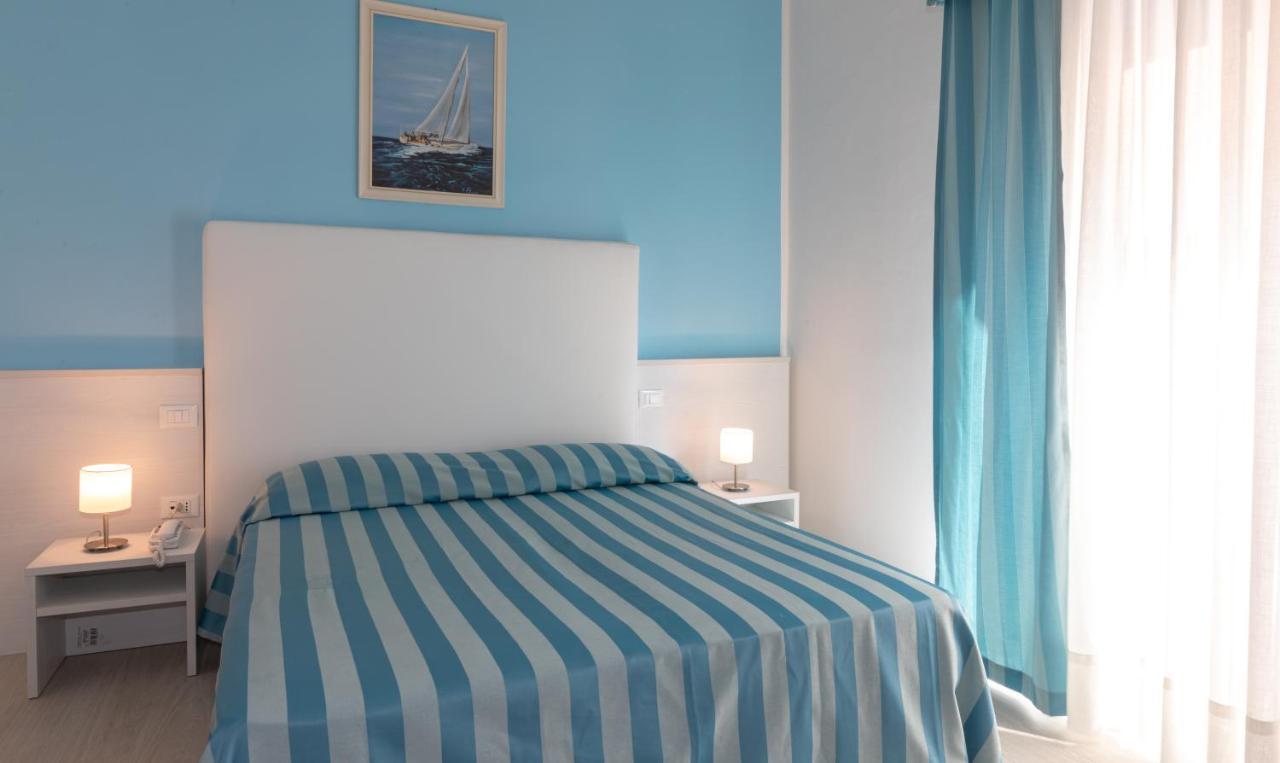 לידו די ג'סולו Hotel Paolina מראה חיצוני תמונה