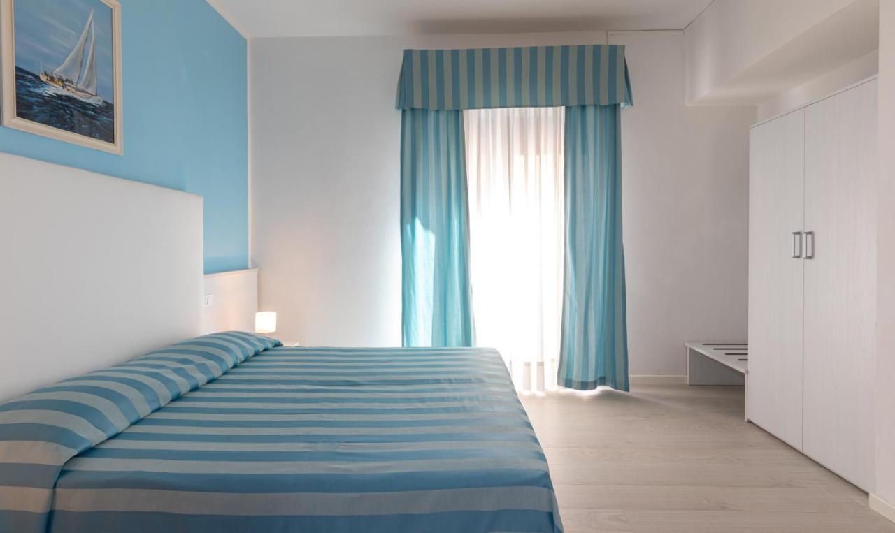 לידו די ג'סולו Hotel Paolina מראה חיצוני תמונה