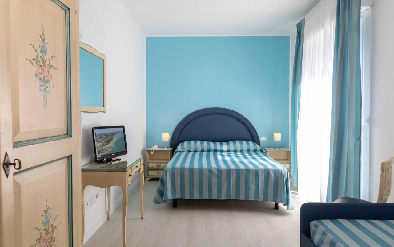 לידו די ג'סולו Hotel Paolina מראה חיצוני תמונה