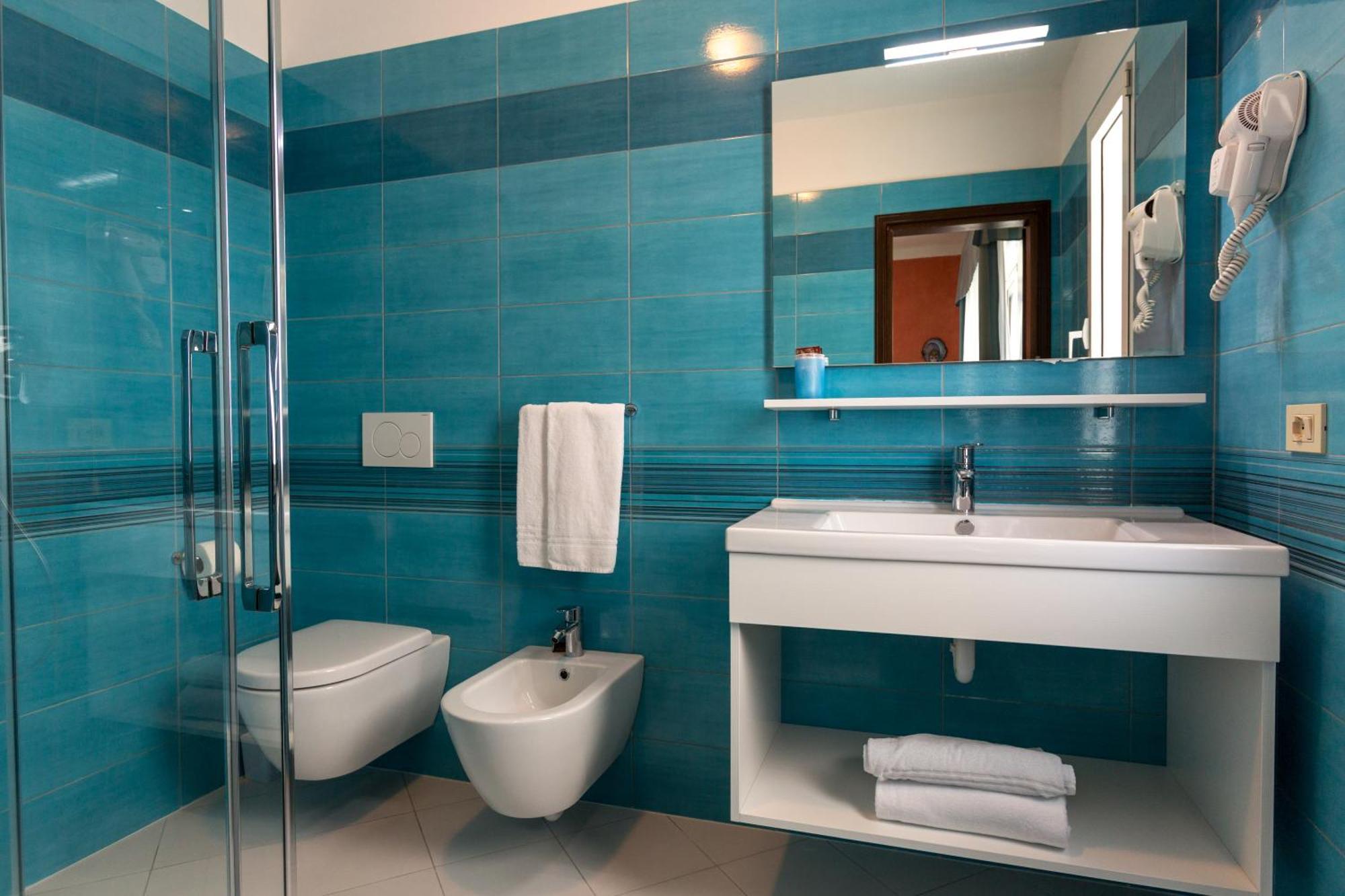 לידו די ג'סולו Hotel Paolina מראה חיצוני תמונה